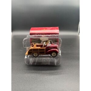 Hallmark Keepsake Ornament 1939 Garton Ford Station Wagon 1999 Club Edition Red